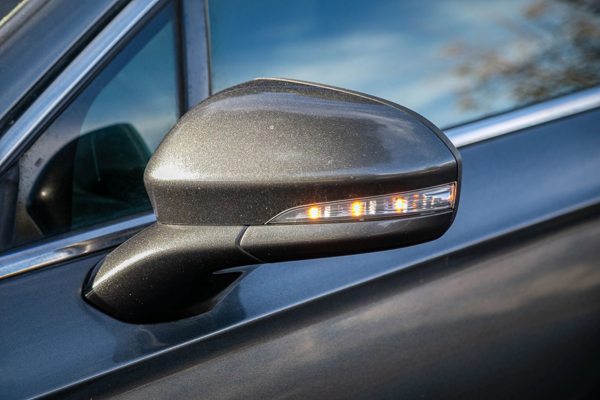 Used 2018 Ford Fusion Titanium image 19