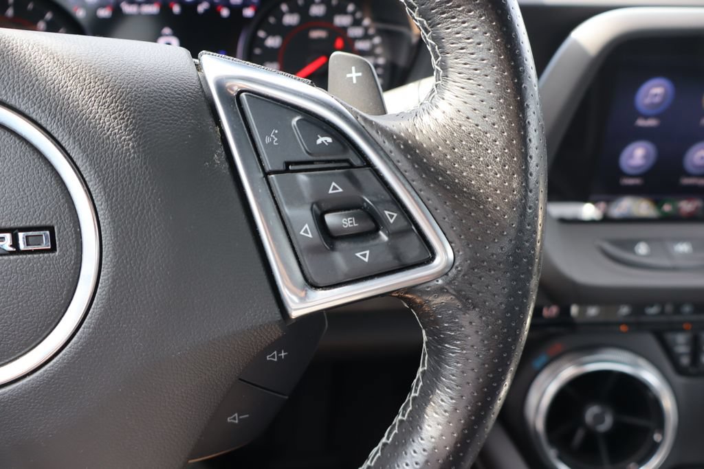 Used 2022 Chevrolet Camaro SS RWD image 9