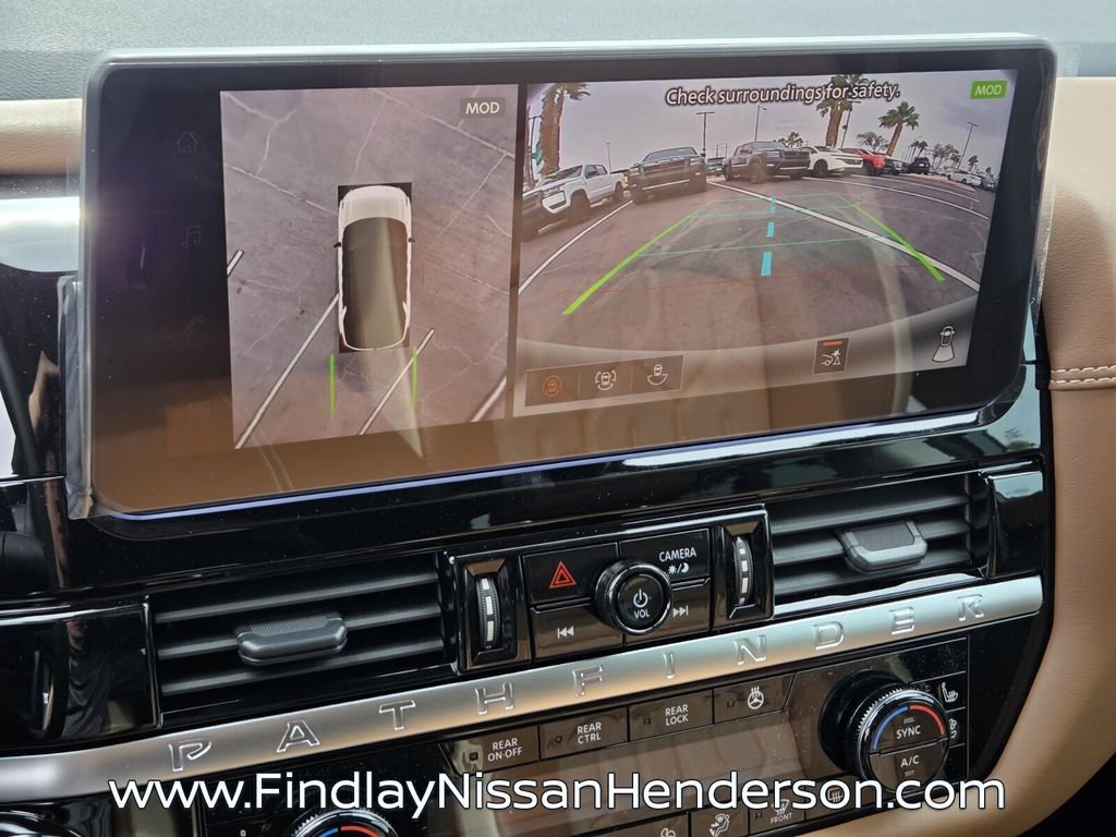 New 2026 Nissan Pathfinder Platinum image 14