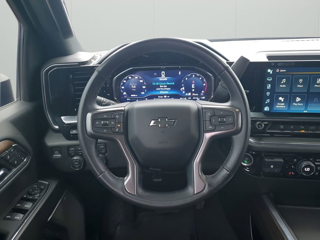 Used 2024 Chevrolet Silverado 2500 High Country w/ Midnight Edition image 26