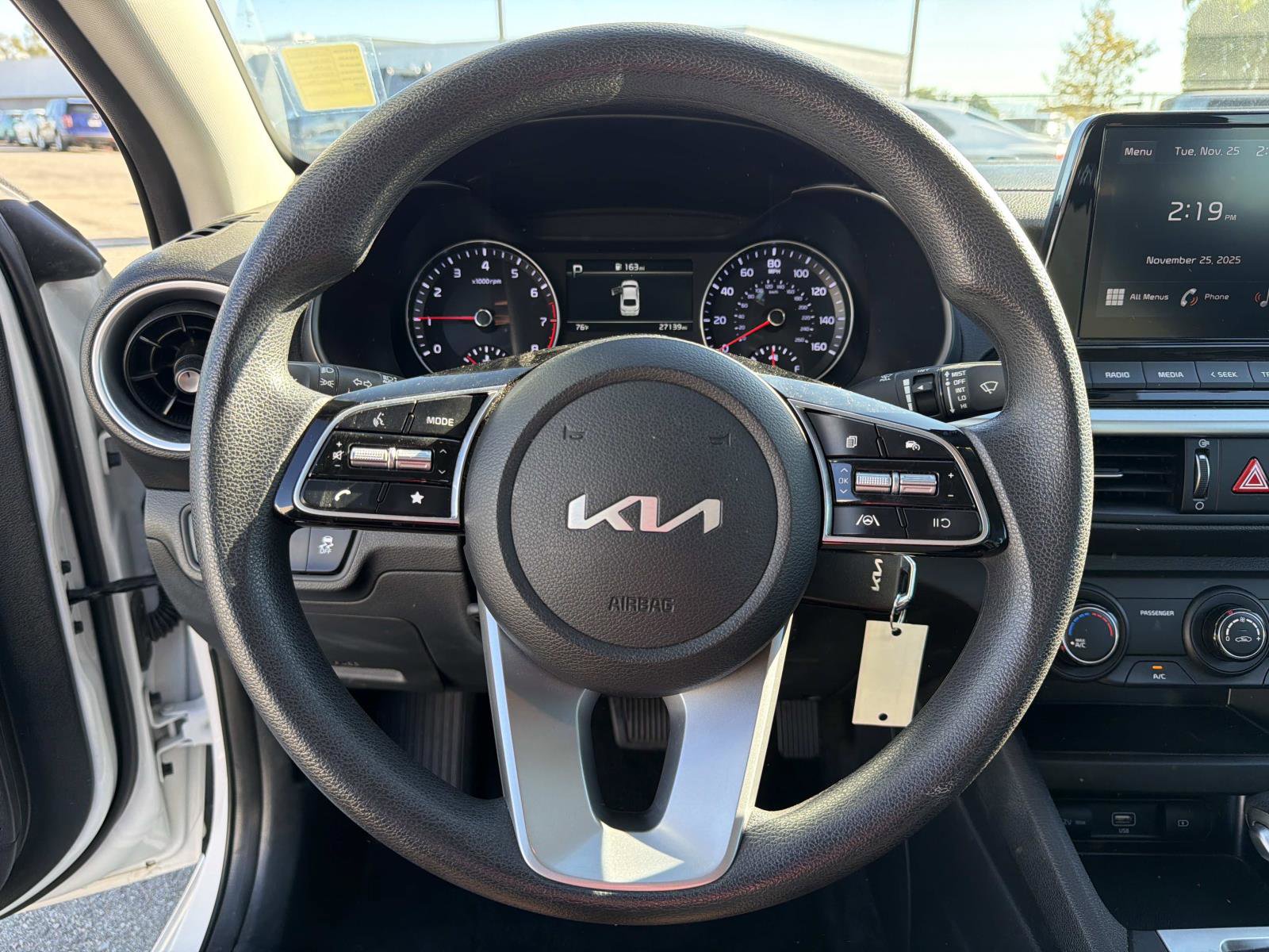 Used 2024 Kia Forte LXS image 8