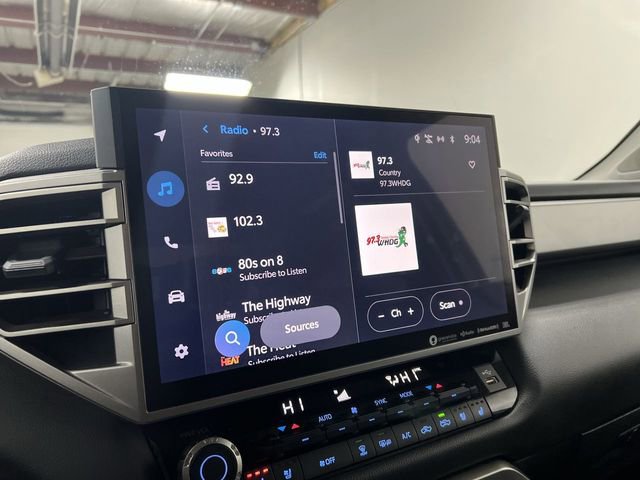 Used 2023 Toyota Tundra Limited image 13