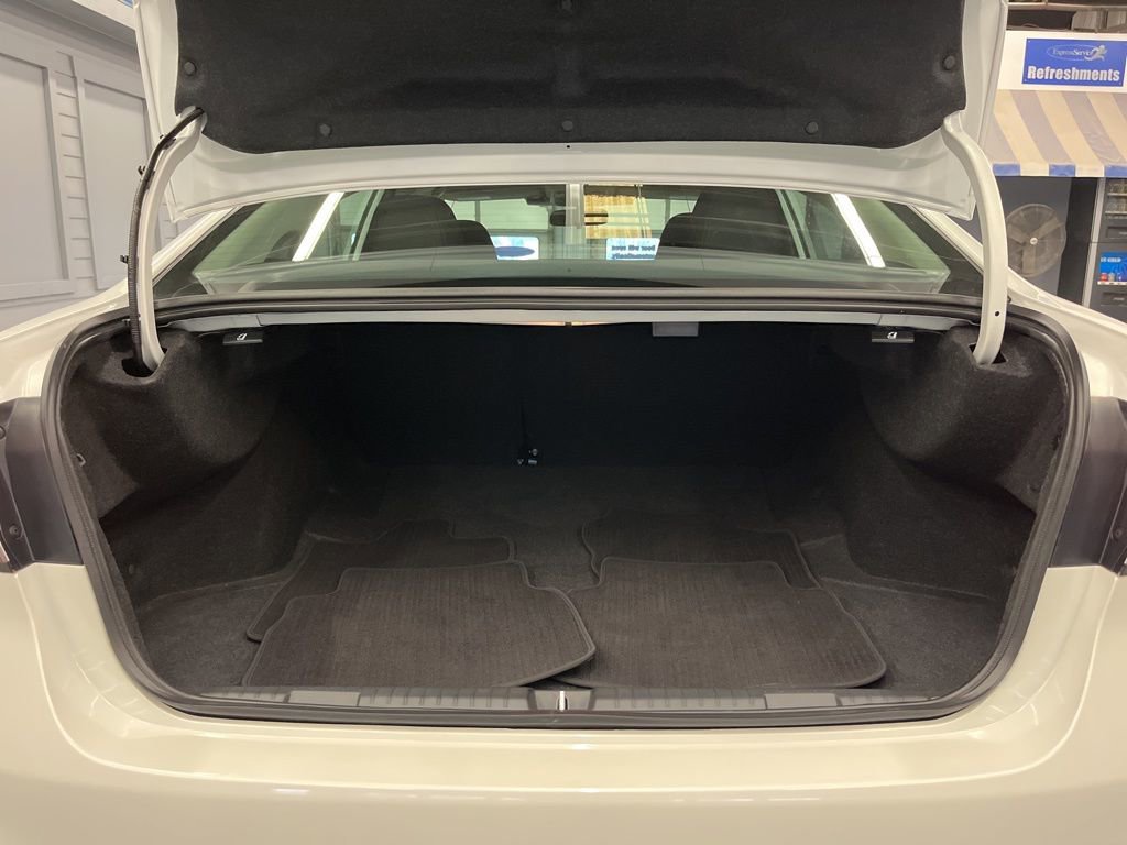 Certified 2025 Subaru Legacy Premium AWD/4WD image 31