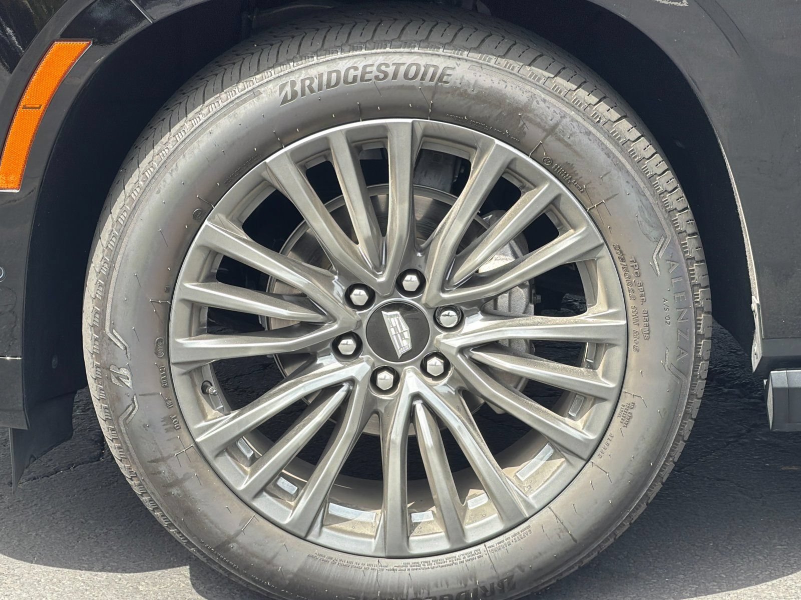 Used 2025 Cadillac Escalade ESV Sport Platinum w/ LPO, Floor Liner Package AWD/4WD image 26