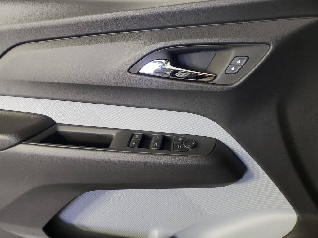 New 2027 Chevrolet Bolt LT image 26