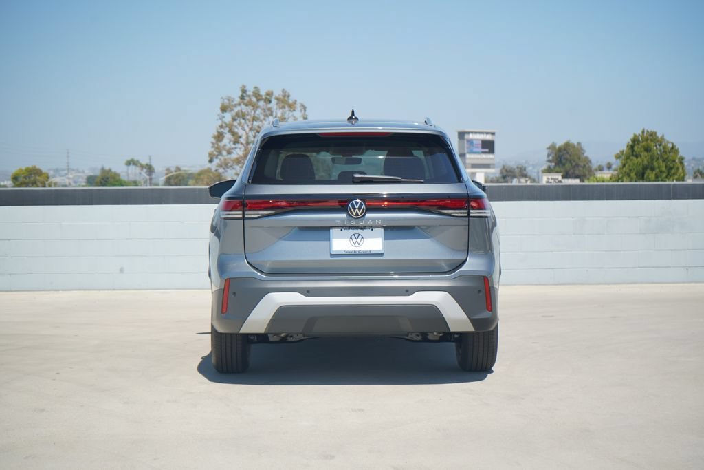 New 2026 Volkswagen Tiguan S FWD image 4