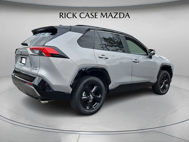 Used 2021 Toyota RAV4 XSE image 8