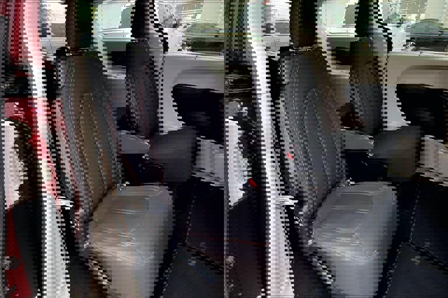 Used 2018 Chrysler Pacifica Touring Plus image 19