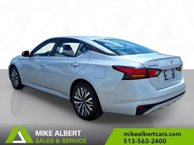 Used 2023 Nissan Altima 2.5 SV FWD image 5
