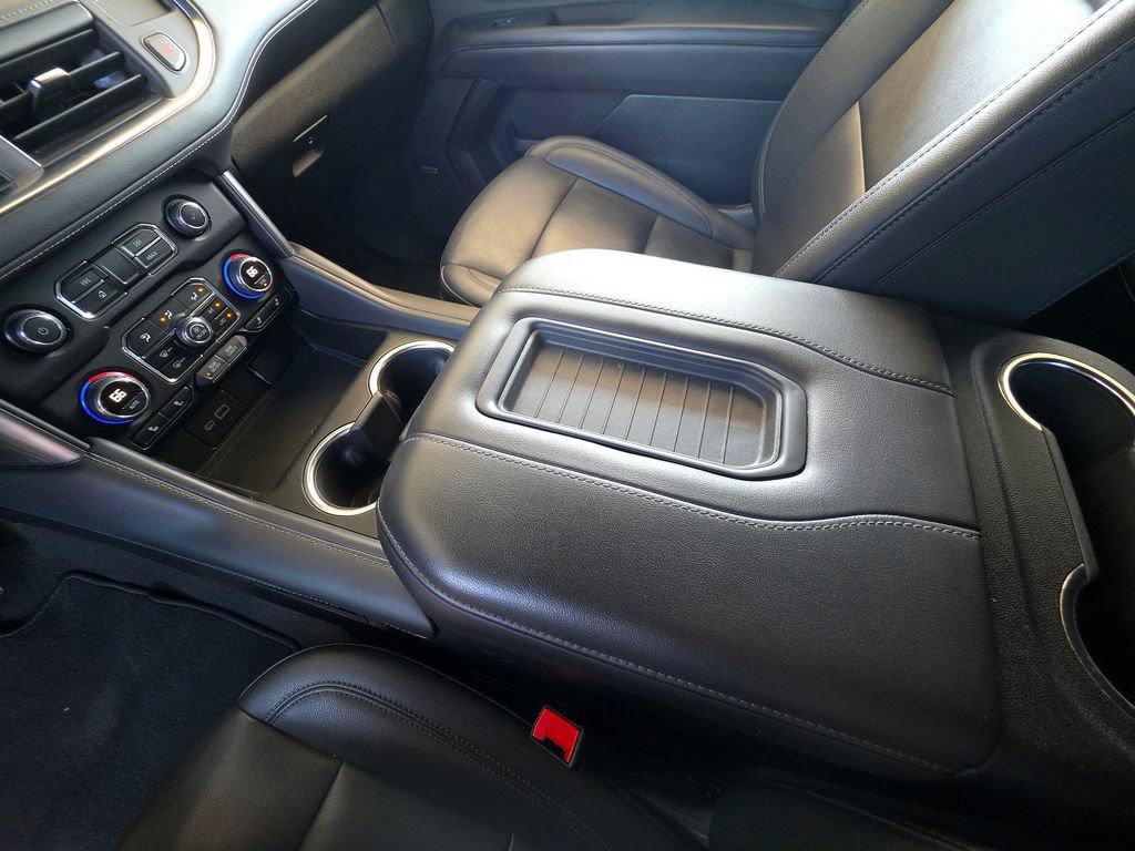 Used 2024 Chevrolet Suburban LT AWD/4WD image 41