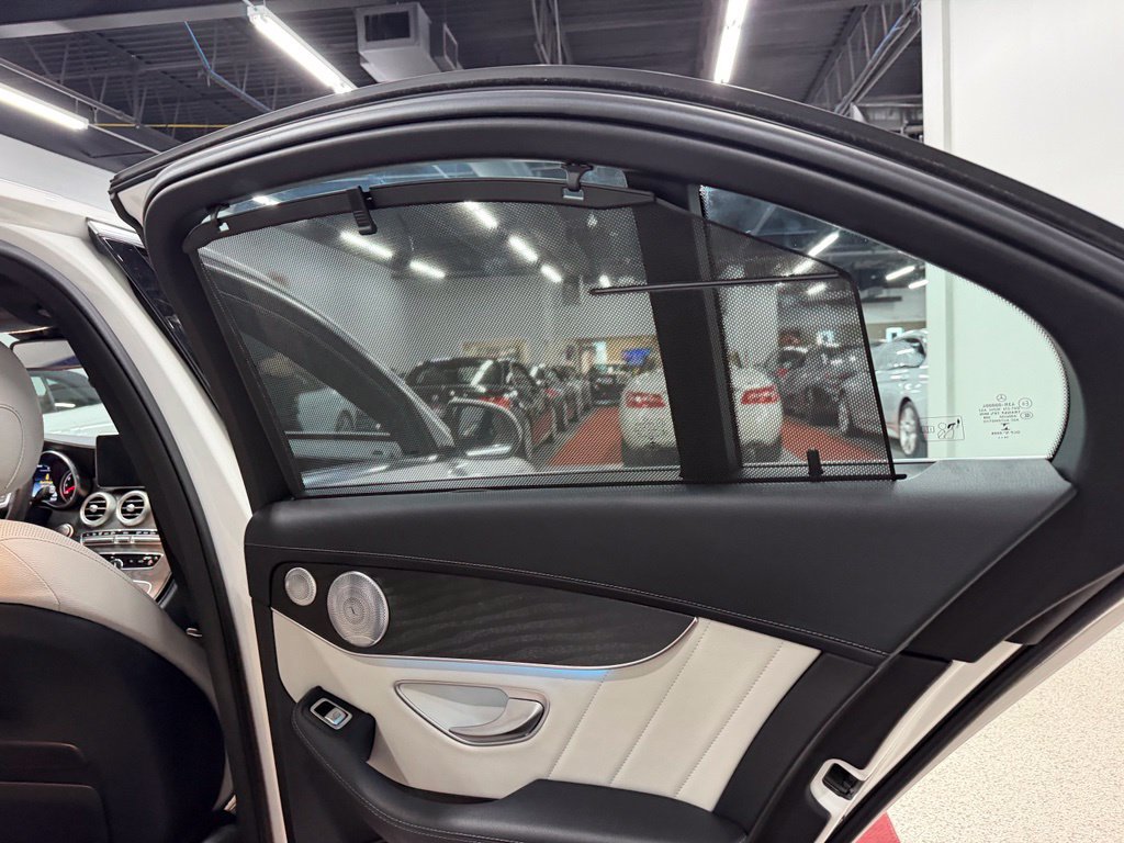 Used 2015 Mercedes-Benz C 400 4MATIC image 33
