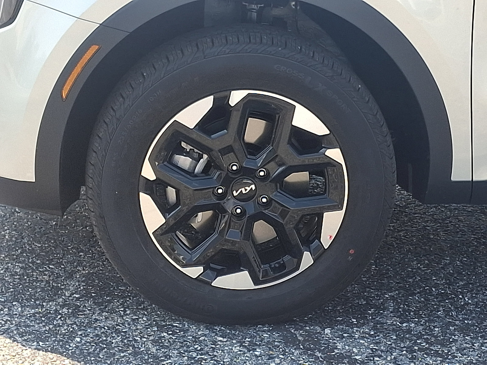 New 2026 Kia Sorento S AWD/4WD image 7