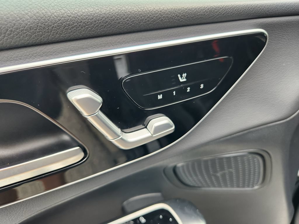 Certified 2025 Mercedes-Benz GLC 300 4MATIC image 20