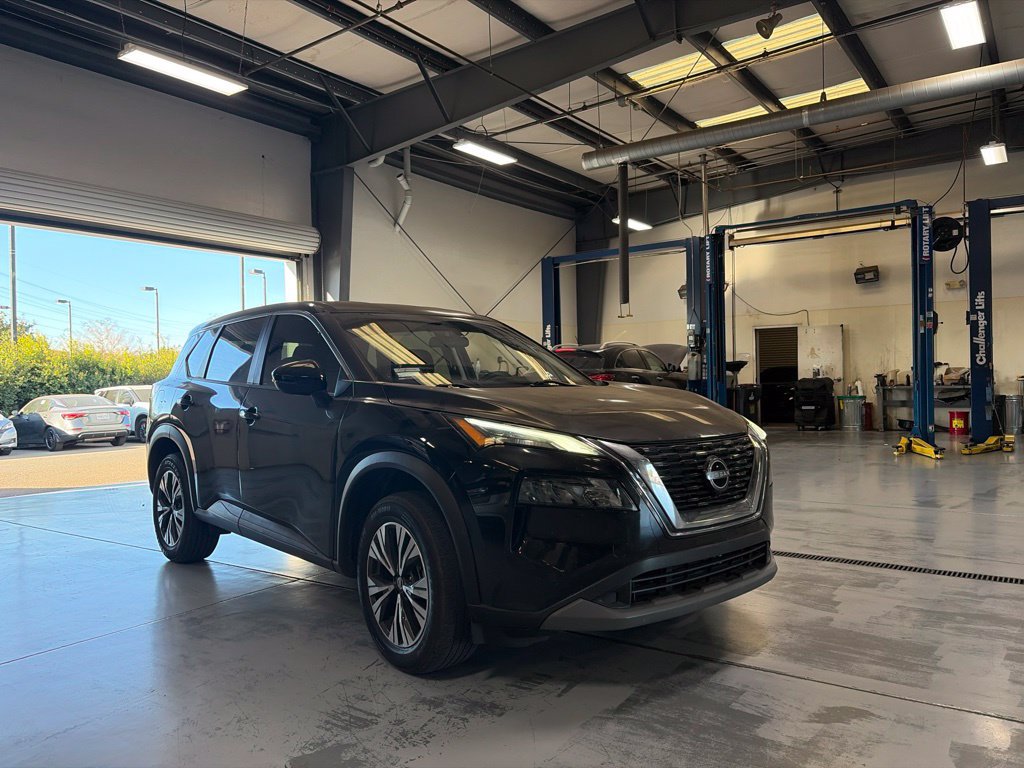 Used 2022 Nissan Rogue SV