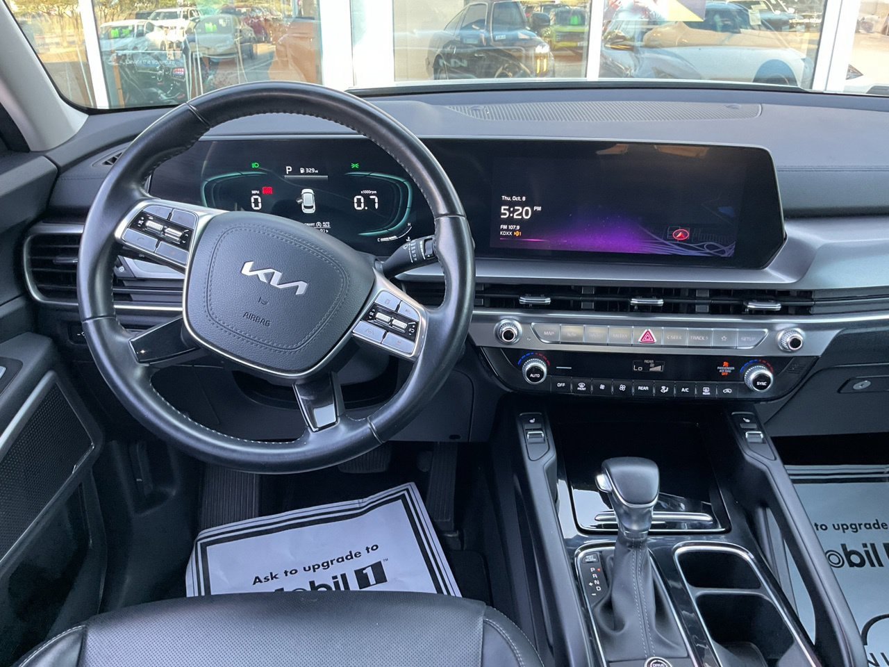 Used 2025 Kia Telluride S FWD image 21