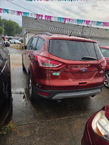 Used 2015 Ford Escape SE image 5