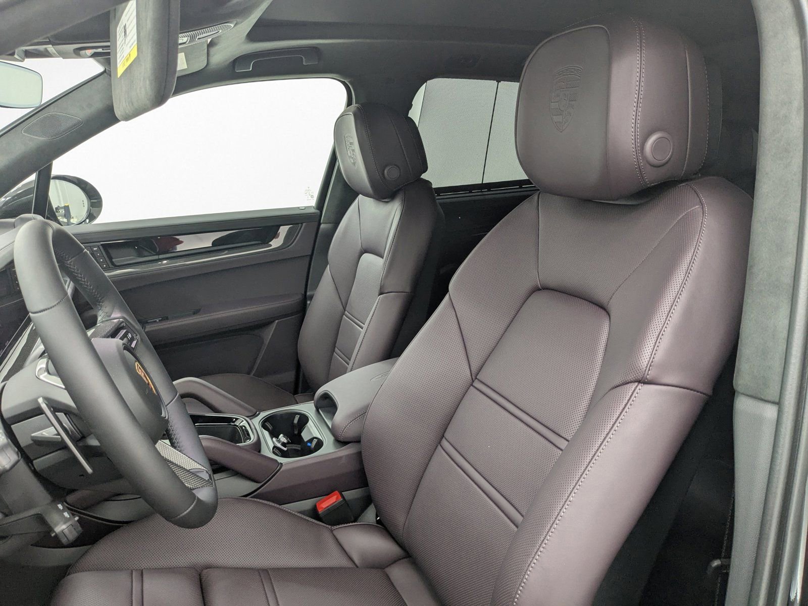 New 2026 Porsche Cayenne GTS image 5