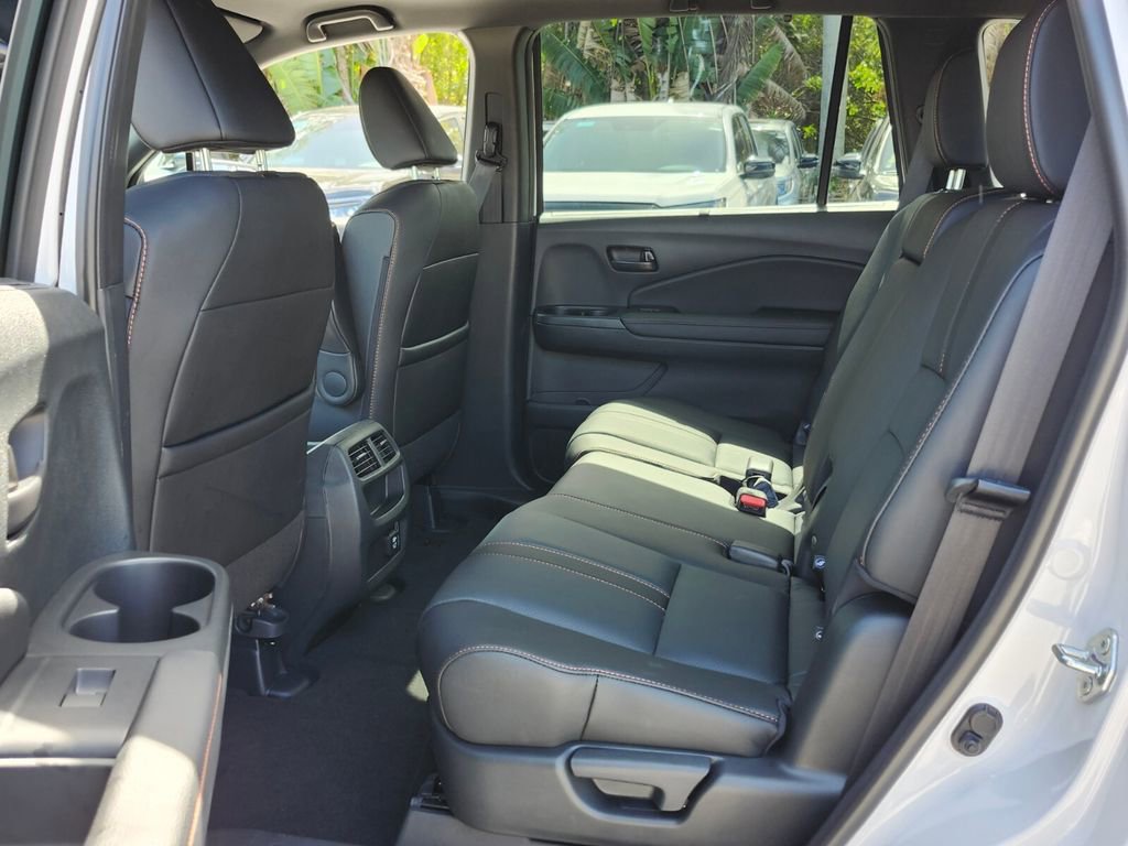 Certified 2023 Honda Passport TrailSport image 10