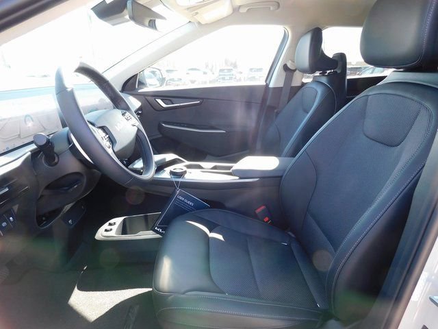 Used 2024 Kia EV6 Light image 14