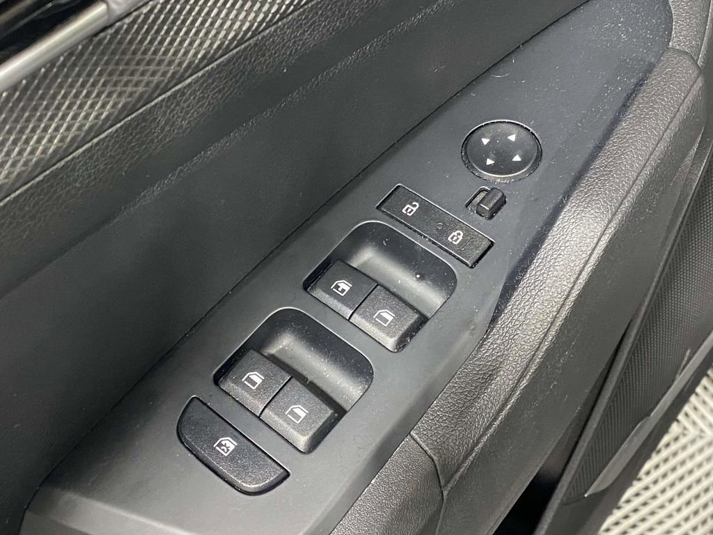 Used 2024 Kia Sportage LX image 20