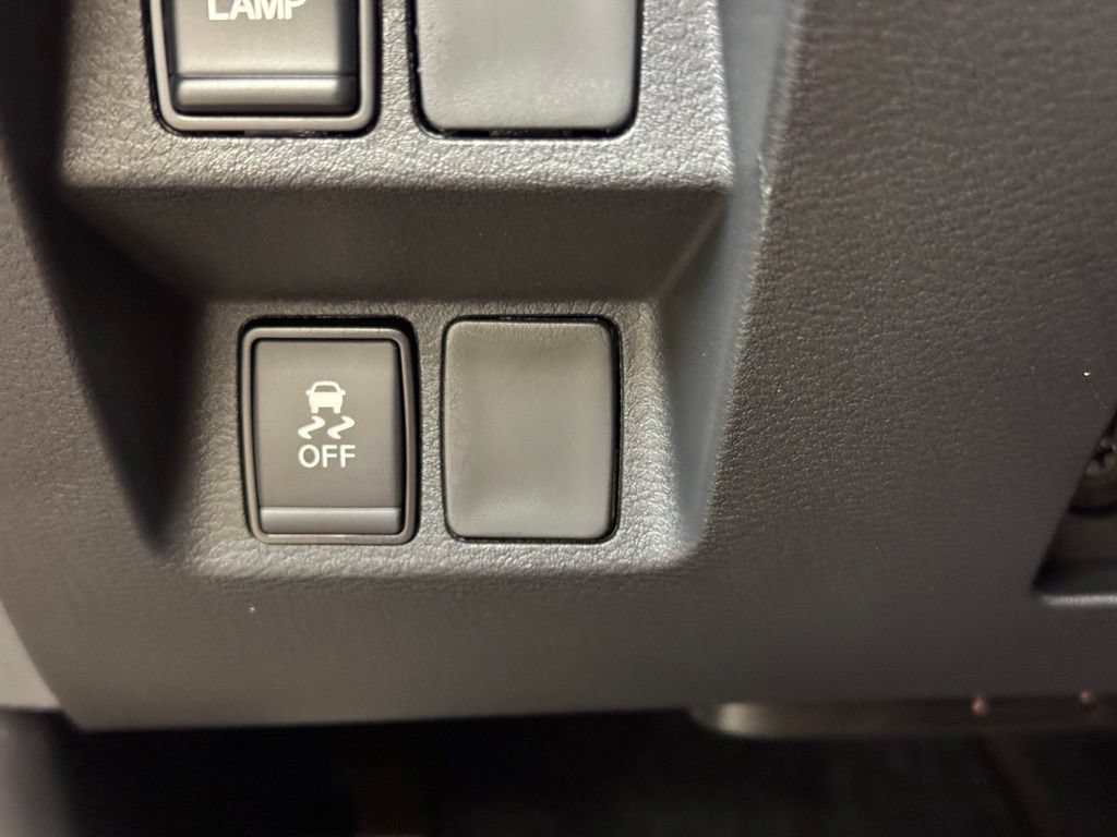 New 2026 Nissan Frontier SV AWD/4WD image 35