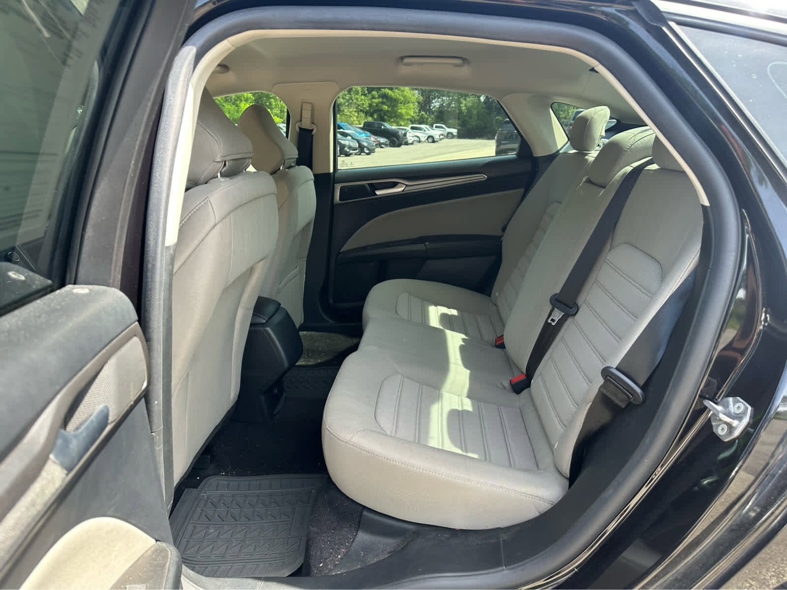 Used 2020 Ford Fusion S FWD image 20