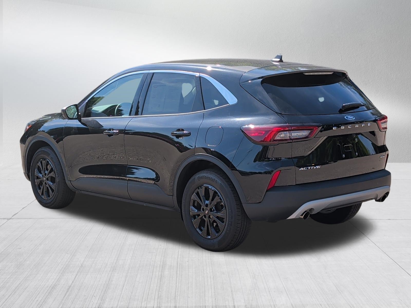 Certified 2023 Ford Escape Active AWD/4WD image 5