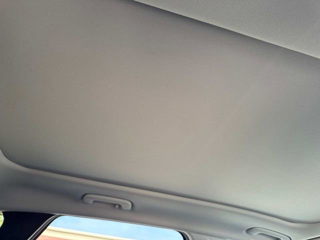 Used 2024 Hyundai Tucson Limited image 15