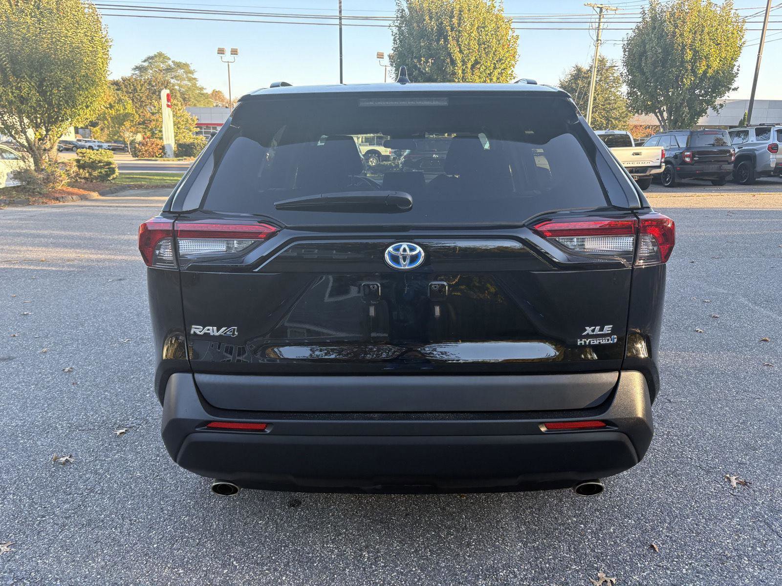 Used 2024 Toyota RAV4 XLE image 6