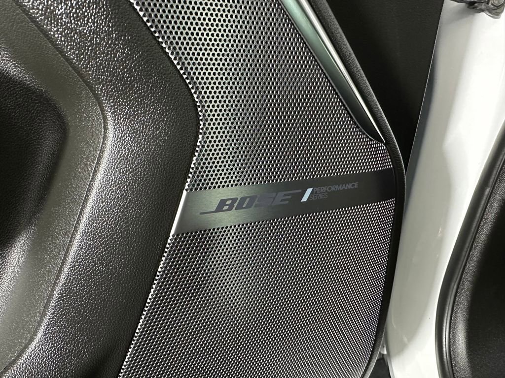 Used 2025 GMC Yukon Denali Ultimate image 25