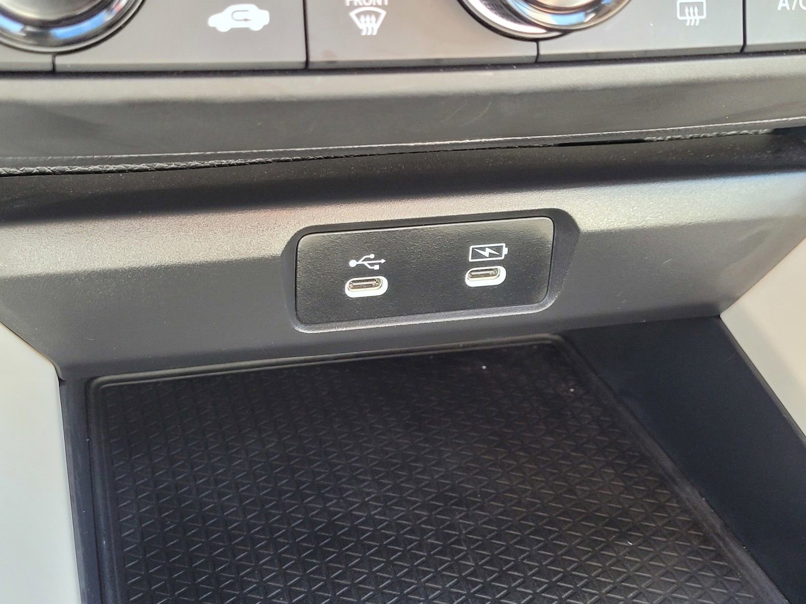 Certified 2025 Honda Accord LX image 26