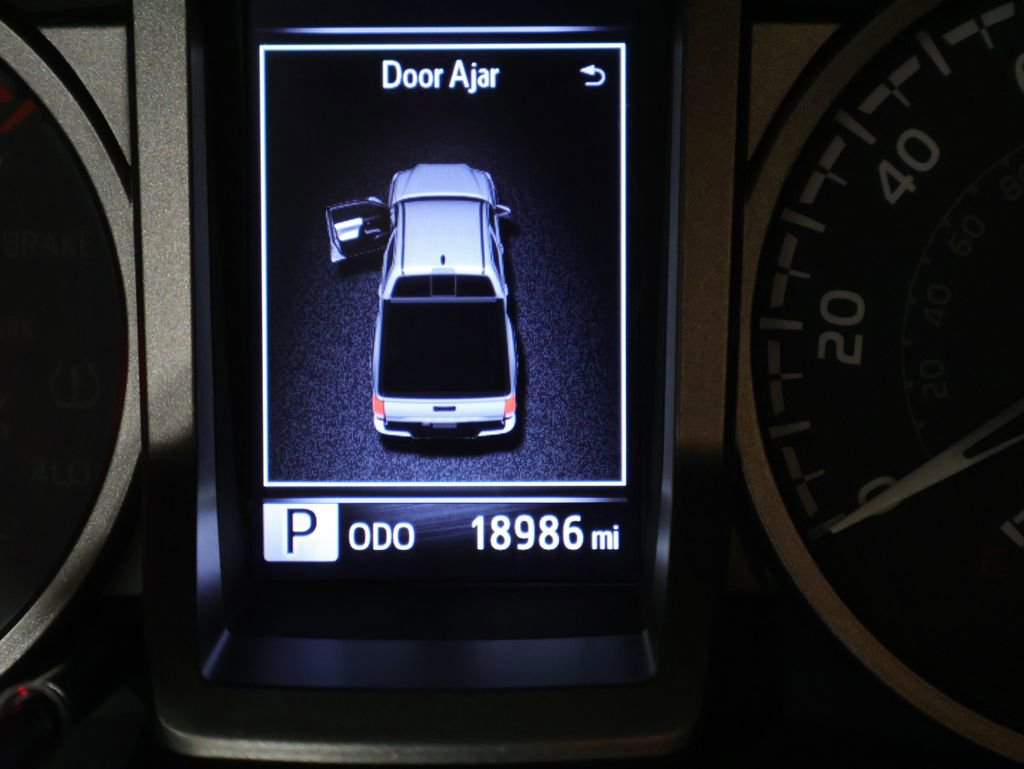 Certified 2023 Toyota Tacoma TRD Off-Road w/ TRD Premium Off Road Package image 28