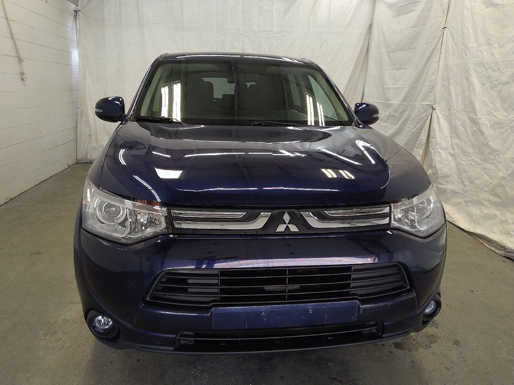 Used 2014 Mitsubishi Outlander GT AWD/4WD image 14