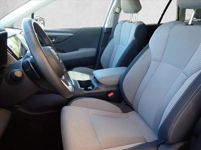Used 2024 Subaru Outback Premium AWD/4WD image 8