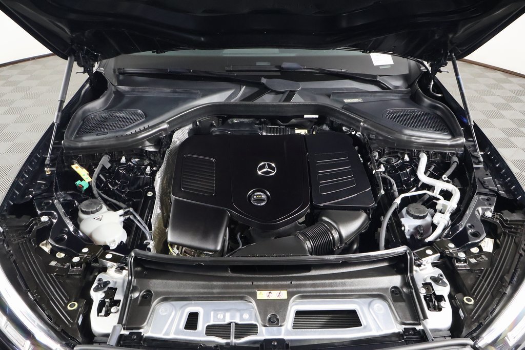 Certified 2025 Mercedes-Benz GLC 350e 4MATIC w/ Driver Assistance Package image 15