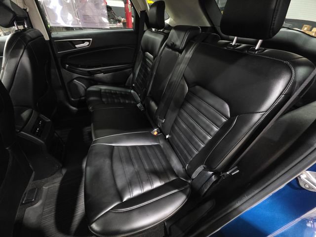 Used 2020 Ford Edge SEL w/ Cold Weather Package image 22