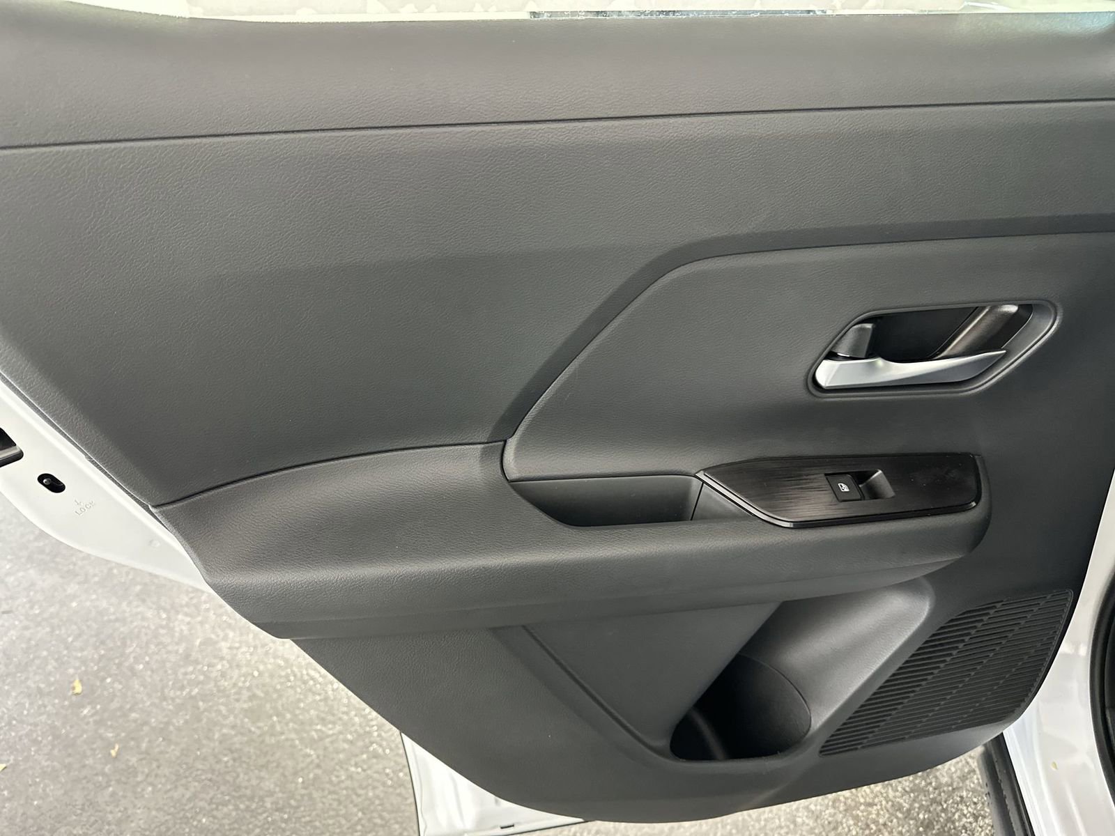 New 2026 Nissan Kicks SV FWD image 30