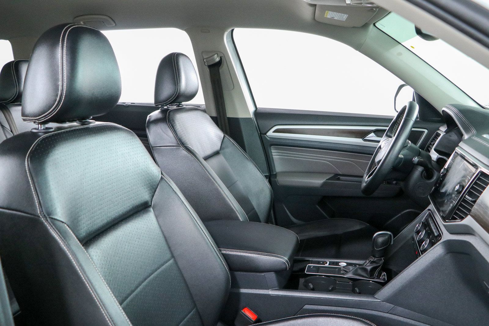 Used 2022 Volkswagen Atlas SE FWD image 27