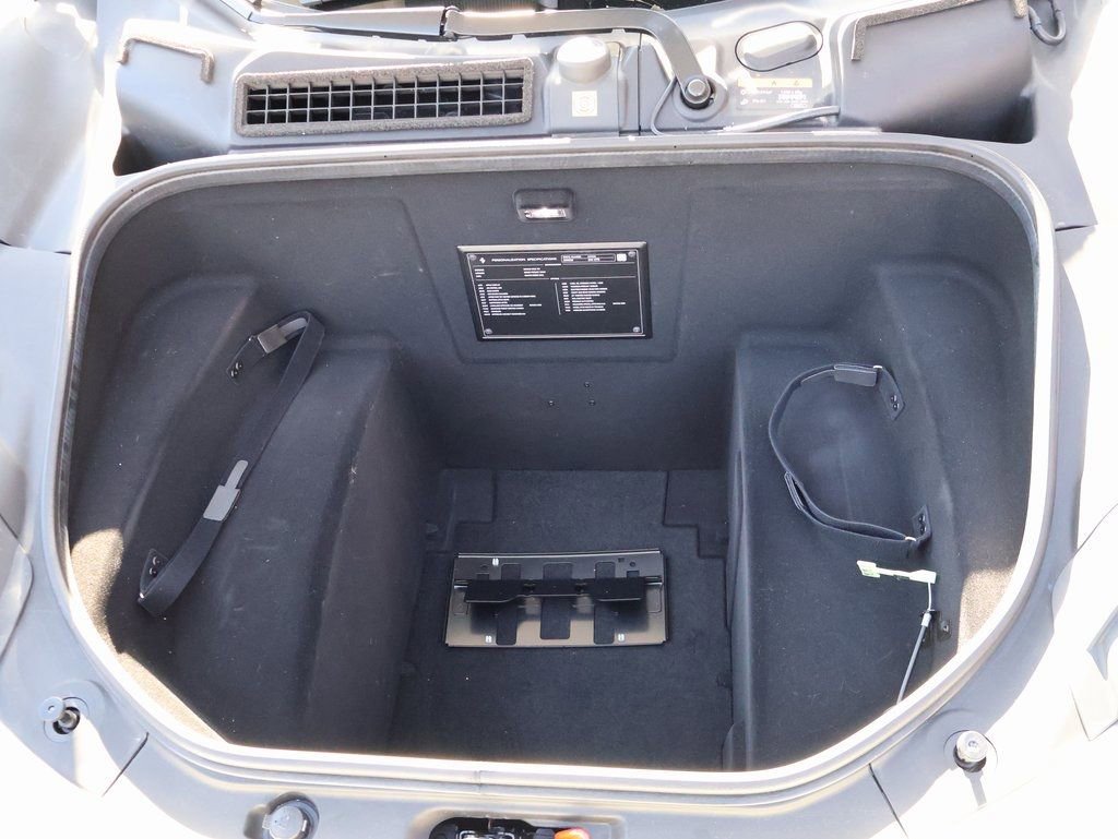 Used 2023 Ferrari 296 GTB image 22