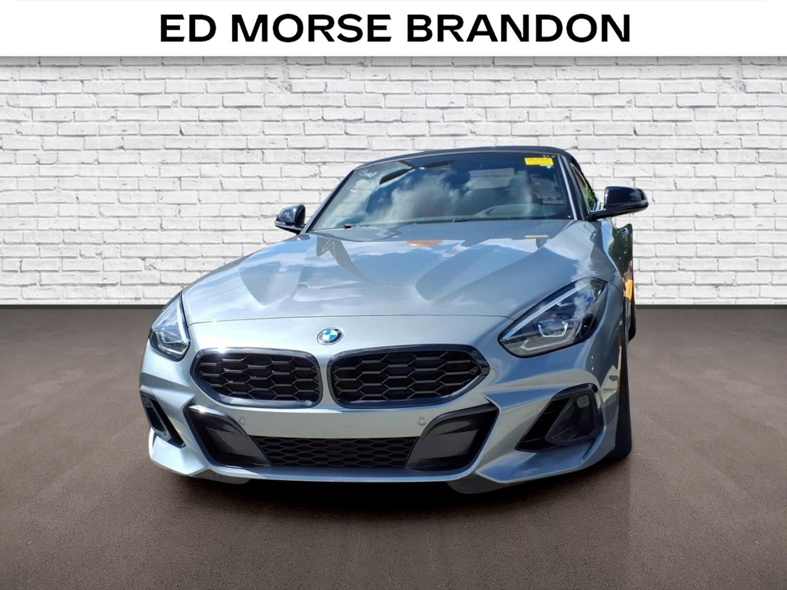 Used 2024 BMW Z4 M40i w/ Premium Package RWD video 2