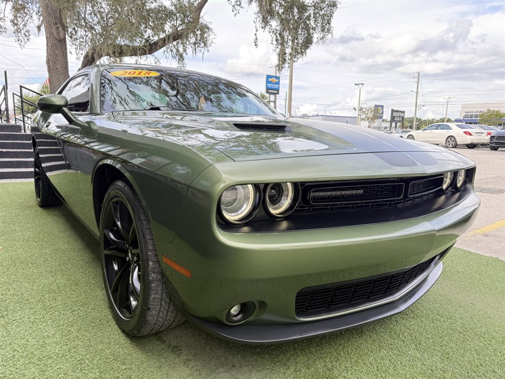 Used 2018 Dodge Challenger SXT w/ Blacktop Package RWD image 3