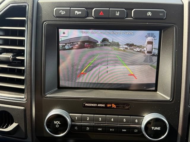 Used 2019 Ford Expedition Limited w/ Driver Assistance Package AWD/4WD image 30