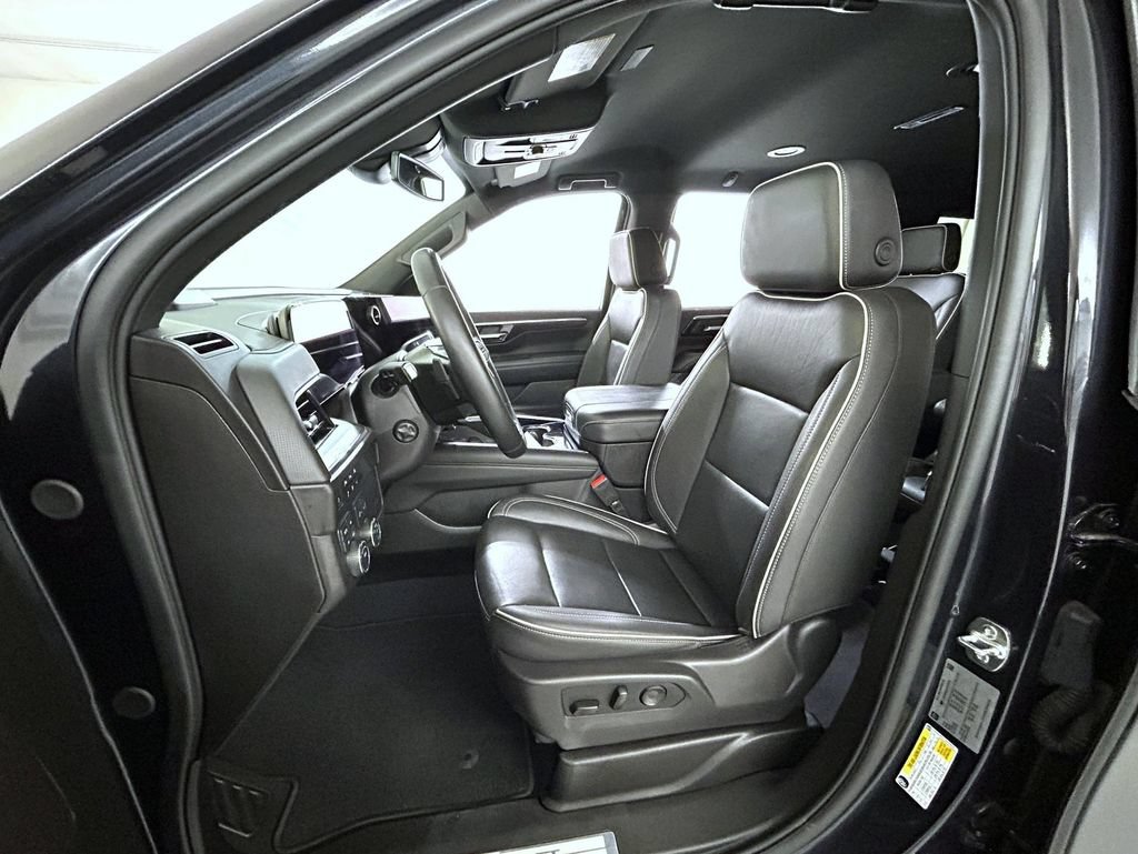 Certified 2025 Chevrolet Tahoe Premier AWD/4WD image 10