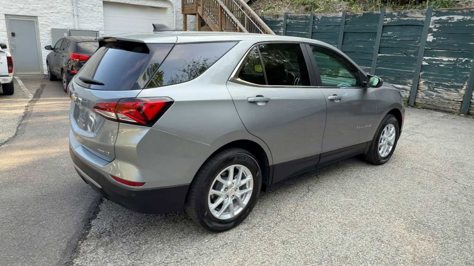 Certified 2023 Chevrolet Equinox LT AWD/4WD image 8