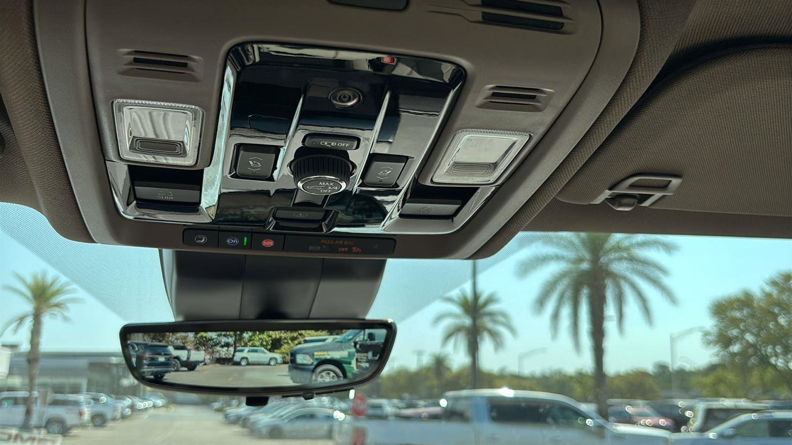 New 2026 GMC Yukon XL Denali w/ Denali Reserve Package image 43