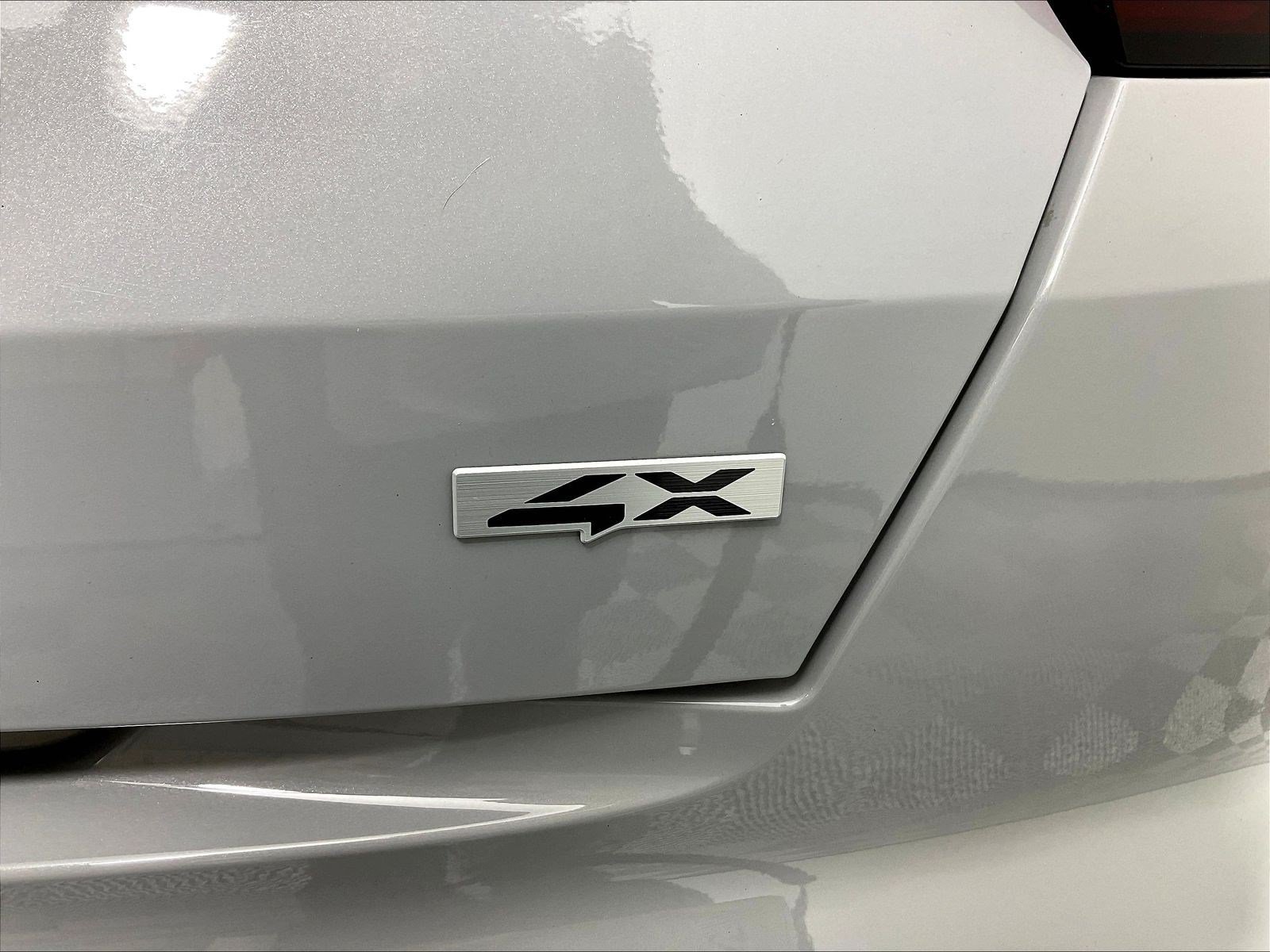 Used 2023 Kia Sorento SX AWD/4WD image 23
