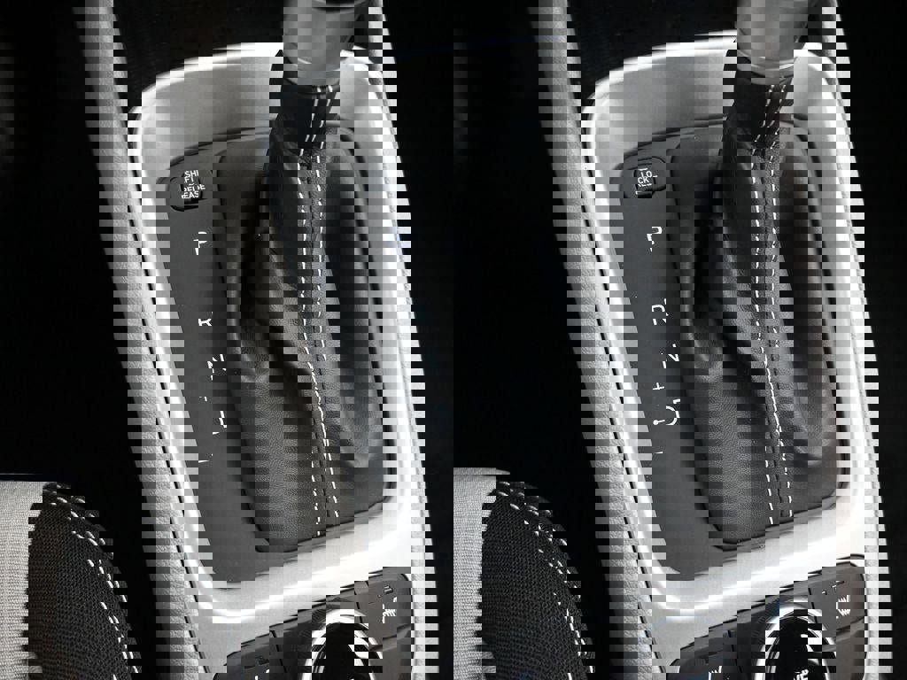 New 2026 Hyundai Venue SEL image 22