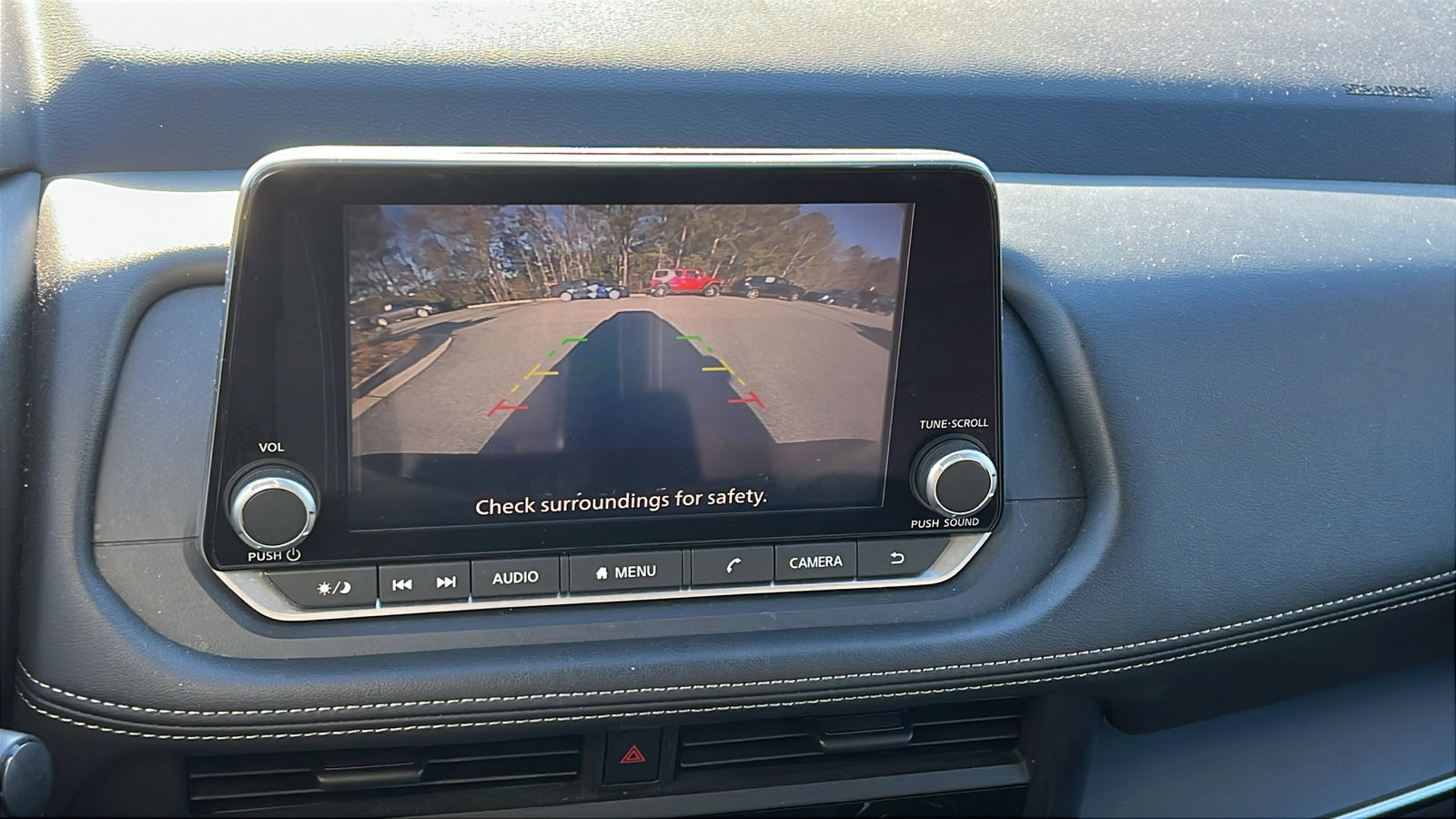 Used 2024 Nissan Rogue S image 31