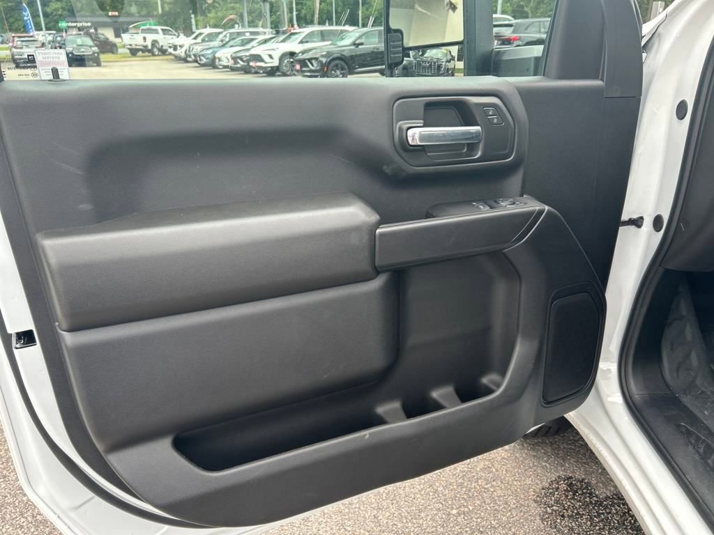 New 2025 GMC Sierra 2500 Pro image 13