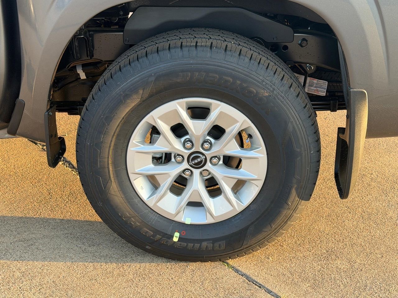 New 2026 Nissan Frontier S image 21